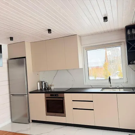 Hill Apartment